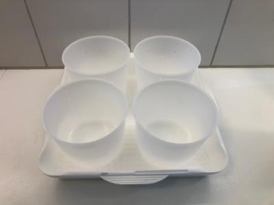 Picture 3 of 3 - Conical mould, with bottom - Ø 12/10 cm (top/bottom), H 10 cm - Der kan stå 4 stk forme i ostebakken