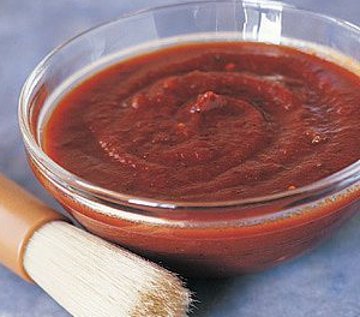 Description: En skål Barbeque sauce