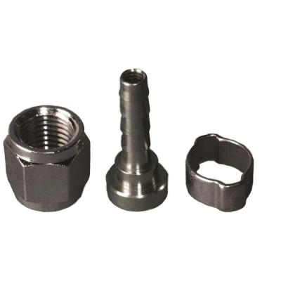 Picture 1 of 3 - Overgang 1/4 tomme gevind til 8 mm slange